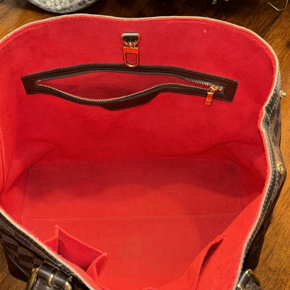 Louis Vuitton Damier Hampstead MM shoulder tote bag - Picture 11 of 17